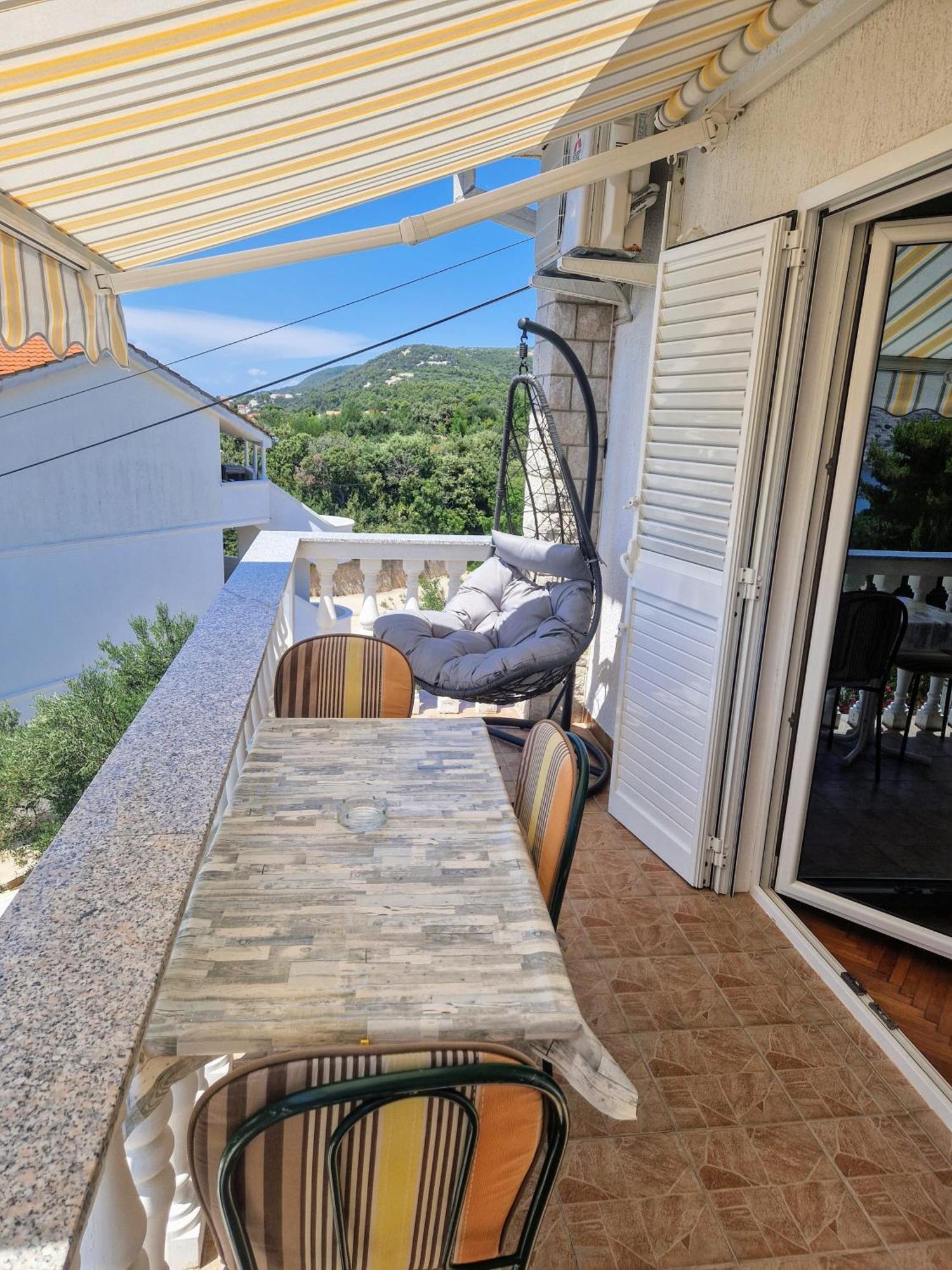 Apartments Vuksan Rab Town Chambre photo